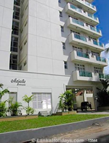 Majestic Apartments Nawala Exterior photo